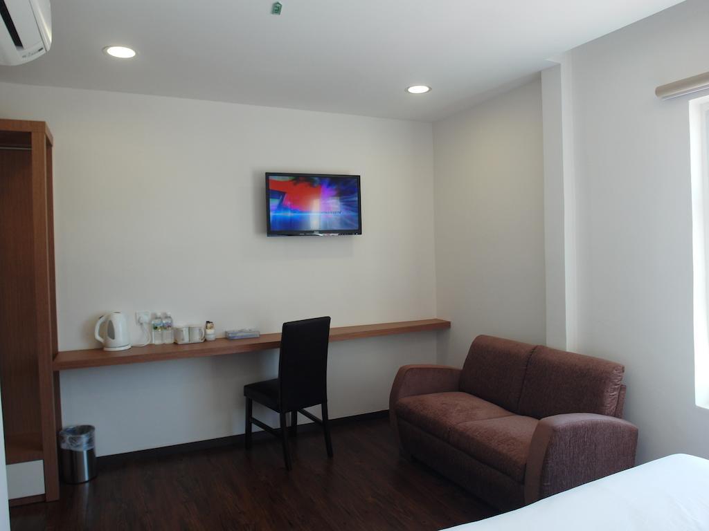 Nagoya Inn Hotel Kuah Cameră foto